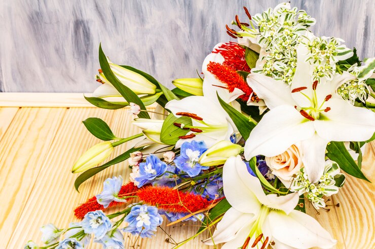 Top 10 Popular Flowers Often Used in Bouquets