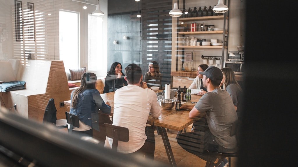 Investor Pitch Decks as a Reflection of Business Vision
